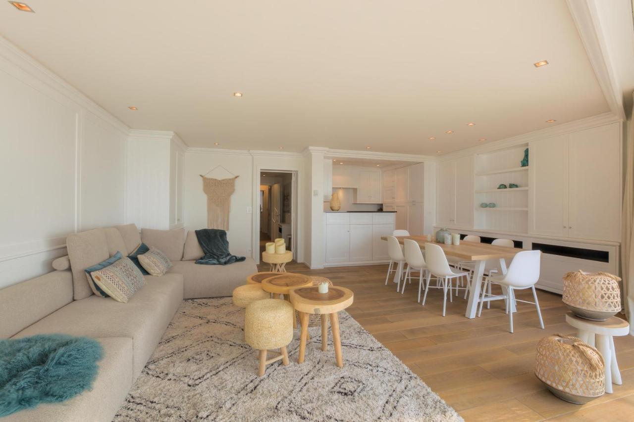 Appartementen Op De Zeedijk In Knokke Op De 3E En 4E Verdieping Van Logie Marie Esterno foto